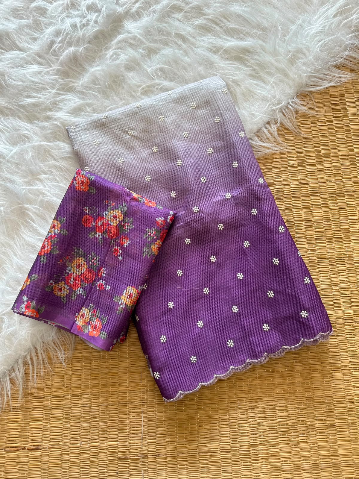 Doriya Saree with White Buti Weaving